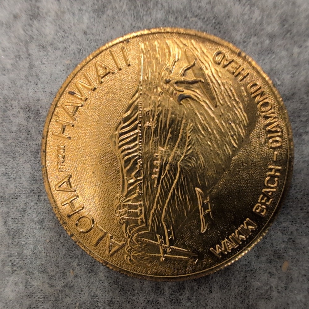 Hawaii Dollar Honolulu King Kamehameha Diamond Head Souvenir Coin Liberty House - Picture 1 of 5